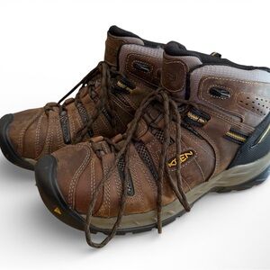 KEEN Utility Men's Flint II Waterproof Steel Toe Work Boots Size 7.5 D Women’s 9